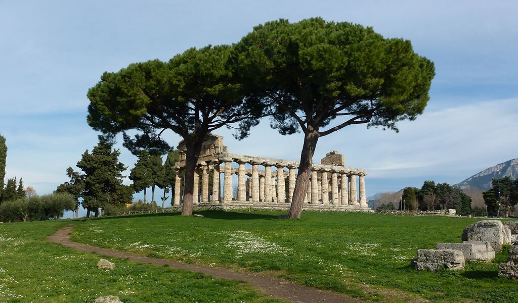 Gleitschirmfliegen & Kultur - Ruinen von Paestum
